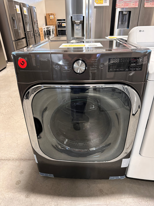 GREAT SALE GAS DRYER with STEAM and BUILT IN INTELLIGENCE MODEL: DLGX8901B DRY12620