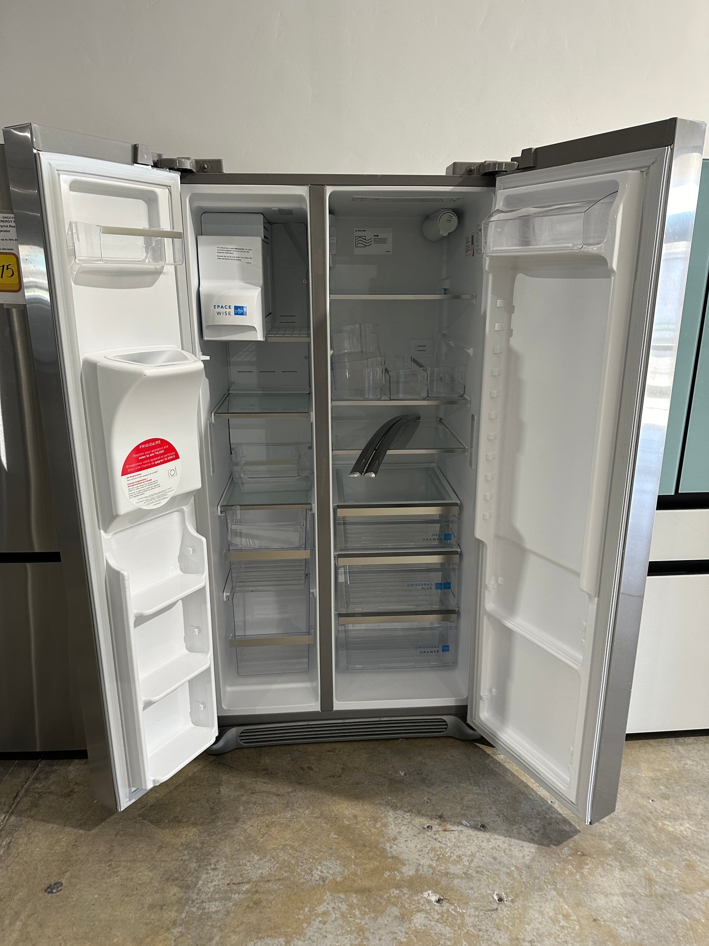 Frigidaire Side by Side Standard Depth Refrigerator&nbsp; MODEL: GRSS26252A REF13688S