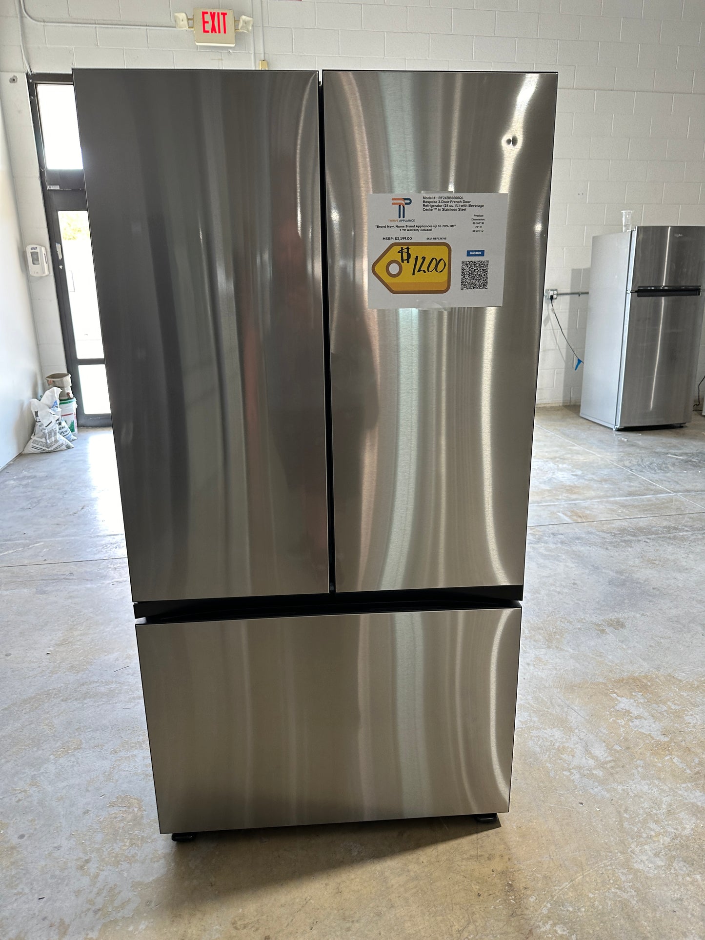 BRAND NEW SAMSUNG STAINLESS STEEL REFRIGERATOR MODEL: RF24BB6600QL REF13676S