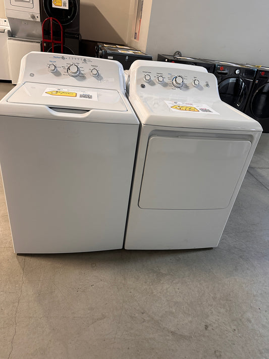 GREAT NEW GE TOP LOAD WASHER ELECTRIC DRYER LAUNDRY SET - WAS13346 DRY12631