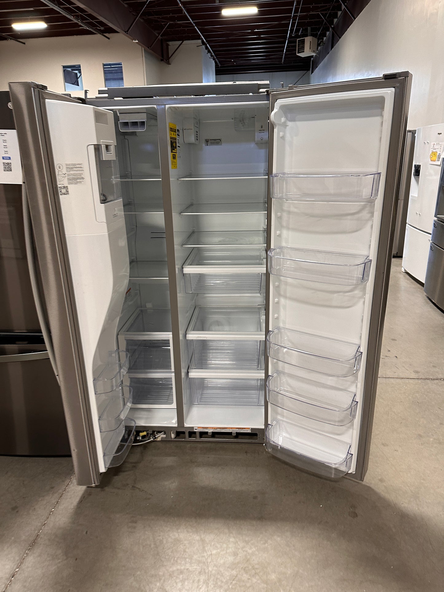 ON SALE GREAT NEW WHIRLPOOL SIDE BY SIDE REFRIGERATOR MODEL: WRS588FIHZ REF13261