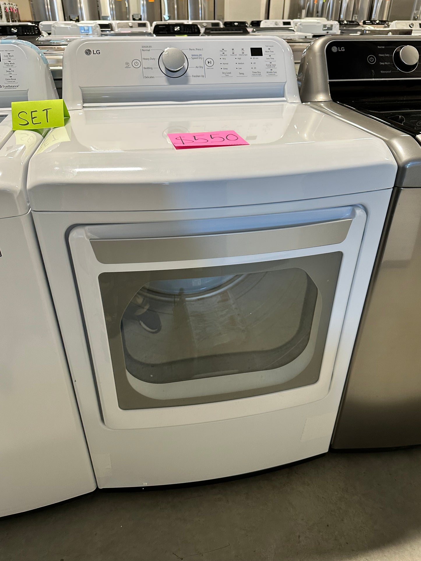 NEW WHITE ELECTRIC DRYER - 7.3 CU FT - DRY12065
