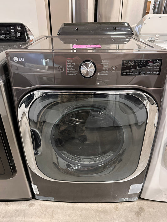 9 CU FT LG SMART ELECTRIC DRYER with STEAM - DRY12006