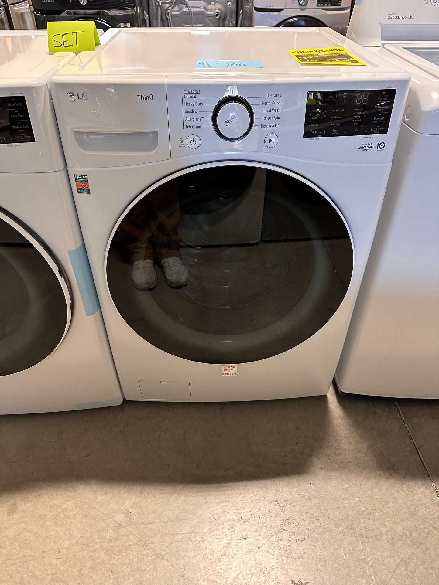 GORGEOUS NEW STACKABLE SMART FRONT LOAD WASHER - WAS12705