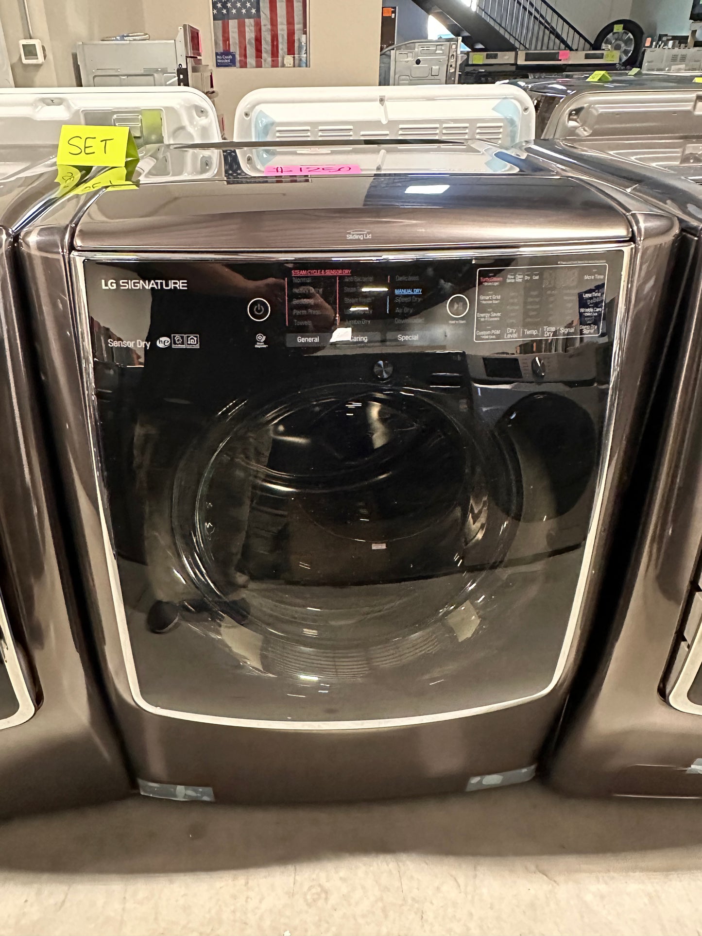 NEW LG SIGNATURE SMART ELECTRIC DRYER with STEAM - DRY12154