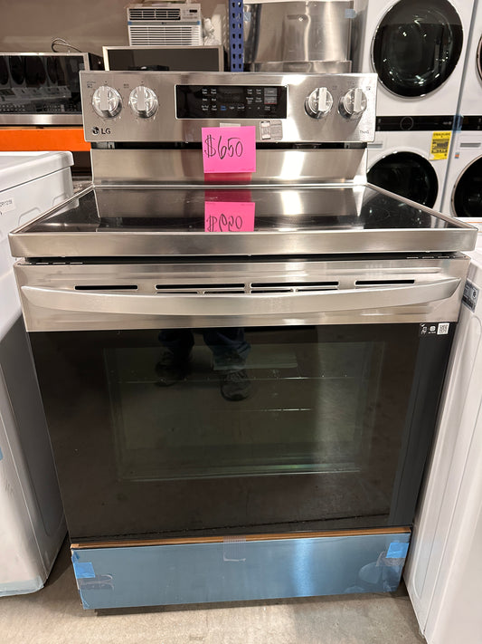 GREAT NEW LG ELECTRIC CONVECTION RANGE - EASYCLEAN - RAG11689