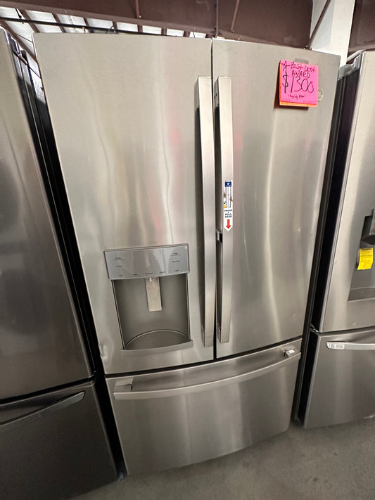 NEW GE FINGERPRINT RESISTANT FRENCH DOOR REFRIGERATOR - REF11922