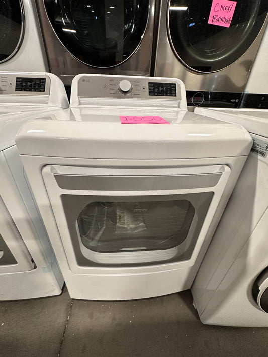 GREAT NEW SMART ELECTRIC LG DRYER - DRY12121