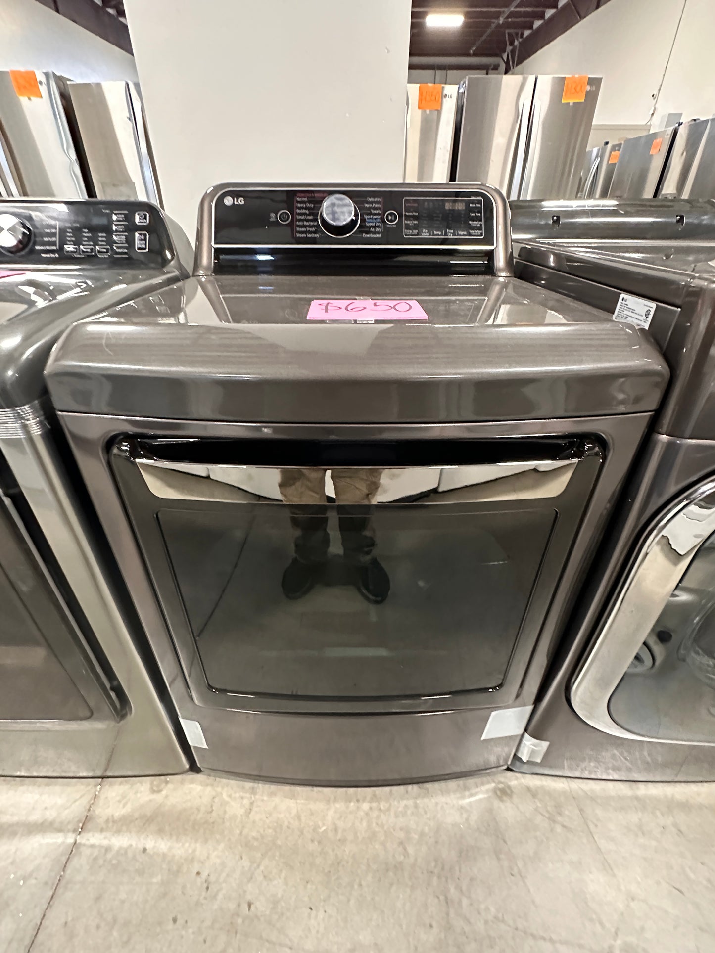 GORGEOUS BLACK STEEL ELECTRIC LG DRYER - DRY12127