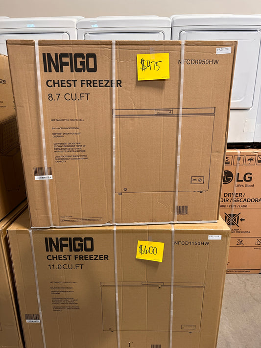 NEW 9 CU FT CHEST FREEZER - FRZ11209