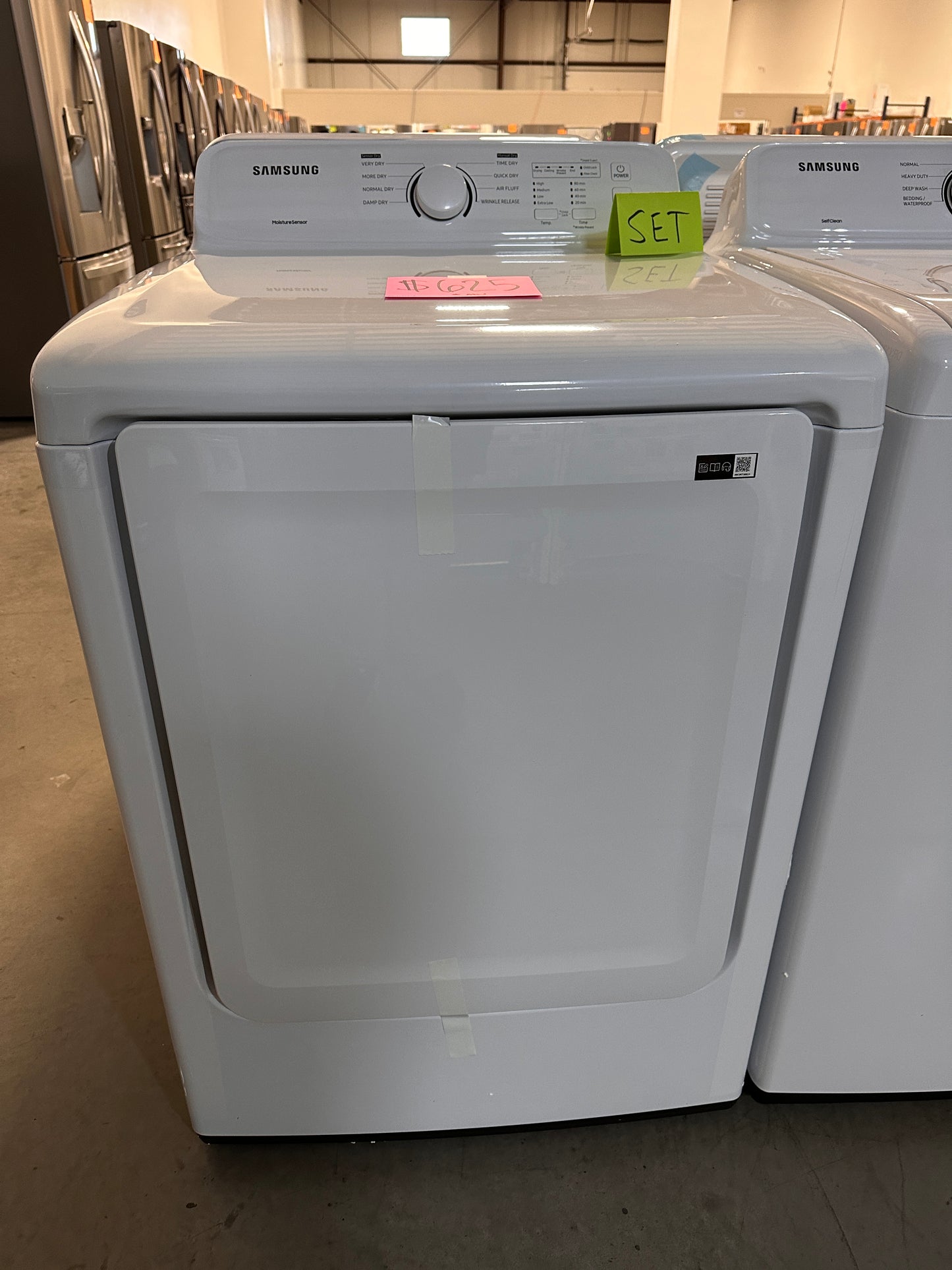 GORGEOUS NEW ELECTRIC DRYER WITH SENSOR DRYER - DRY12167