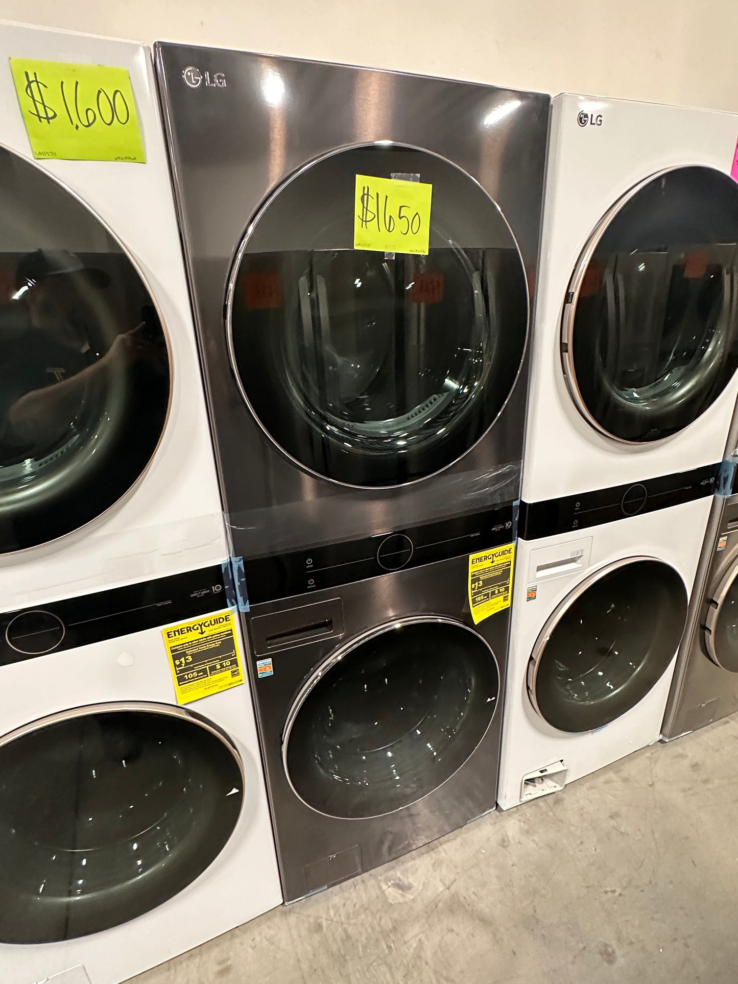 GREAT NEW LG SMART FRONT LOAD WASHER GAS DRYER WASHTOWER - WAS12715