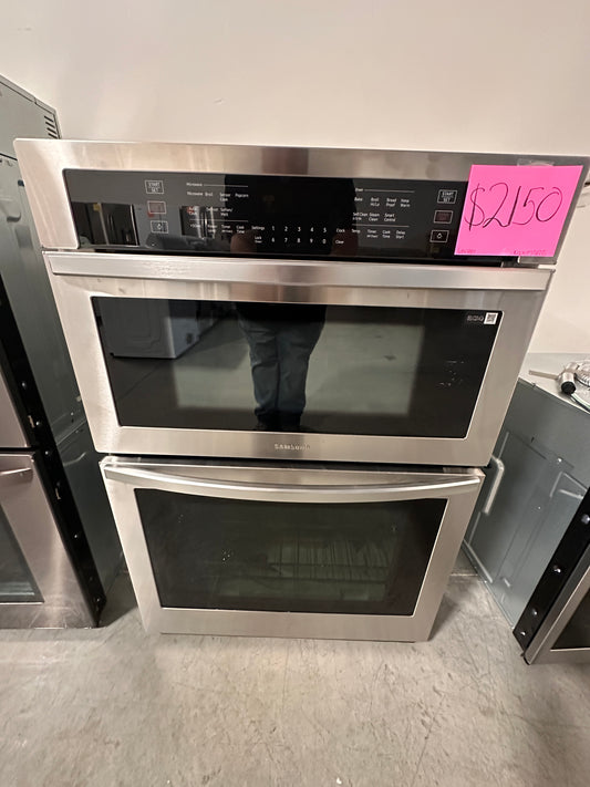 NEW SAMSUNG COMBINATION WALL OVEN - WARRANTY - WOV11181