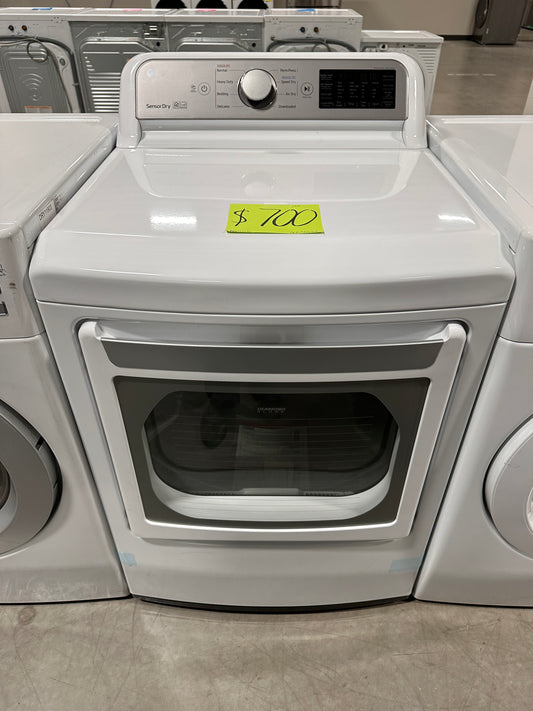 GREAT NEW GAS DRYER - SMART LG DRYER - DRY12156
