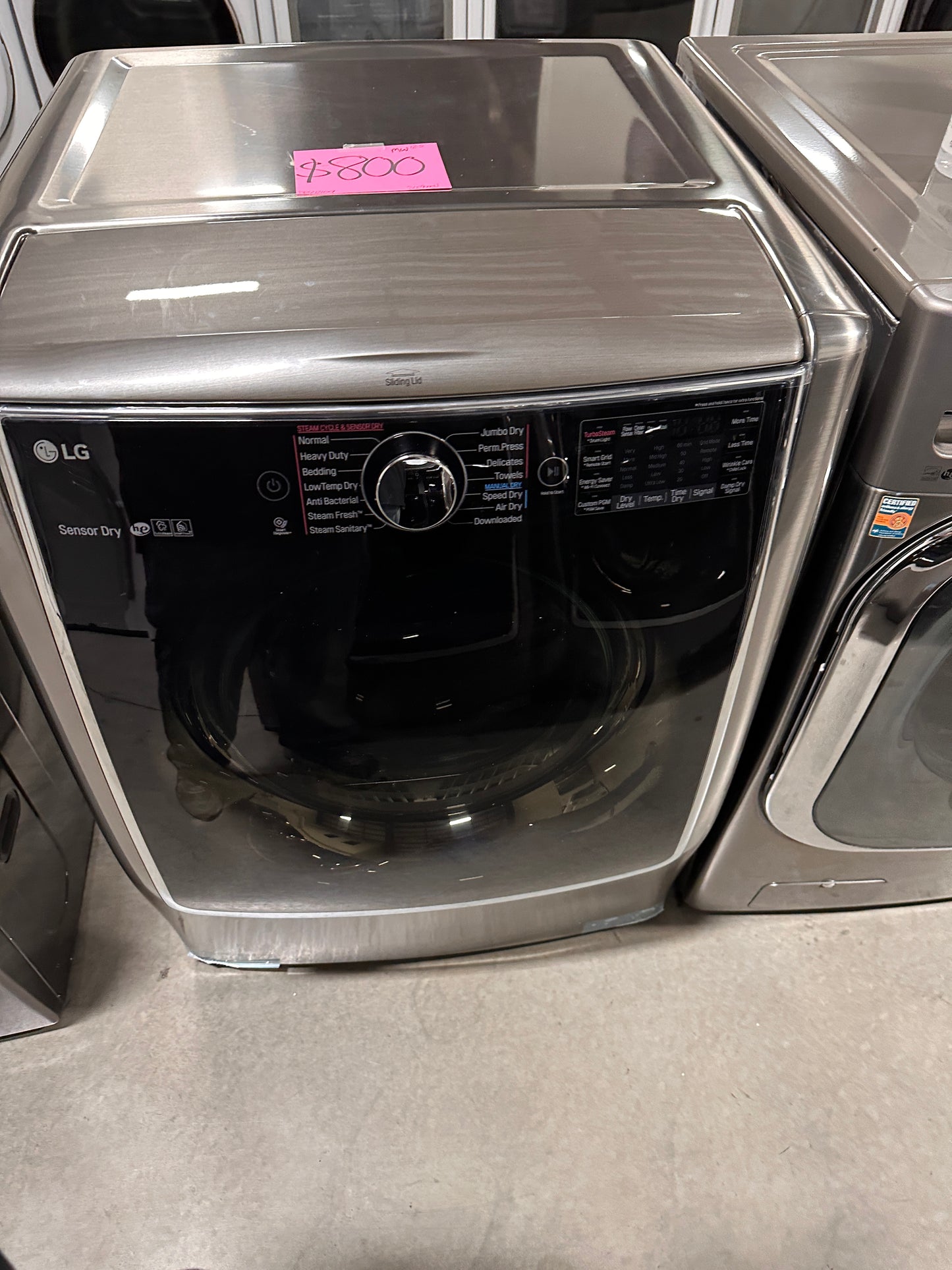 GREAT NEW LG SMART ELECTRIC DRYER - DRY12089