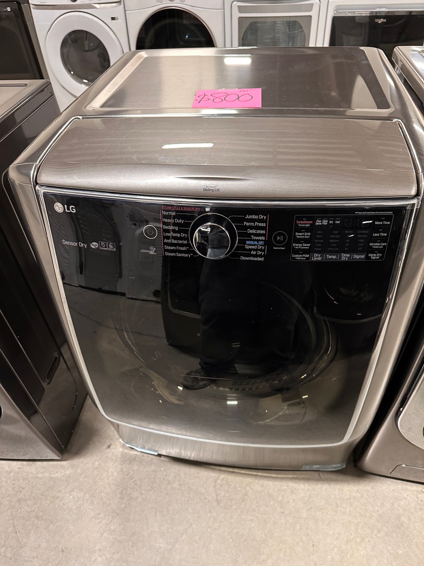 BEAUTIFUL BRAND NEW ELECTRIC DRYER IN BOX - DRY12096