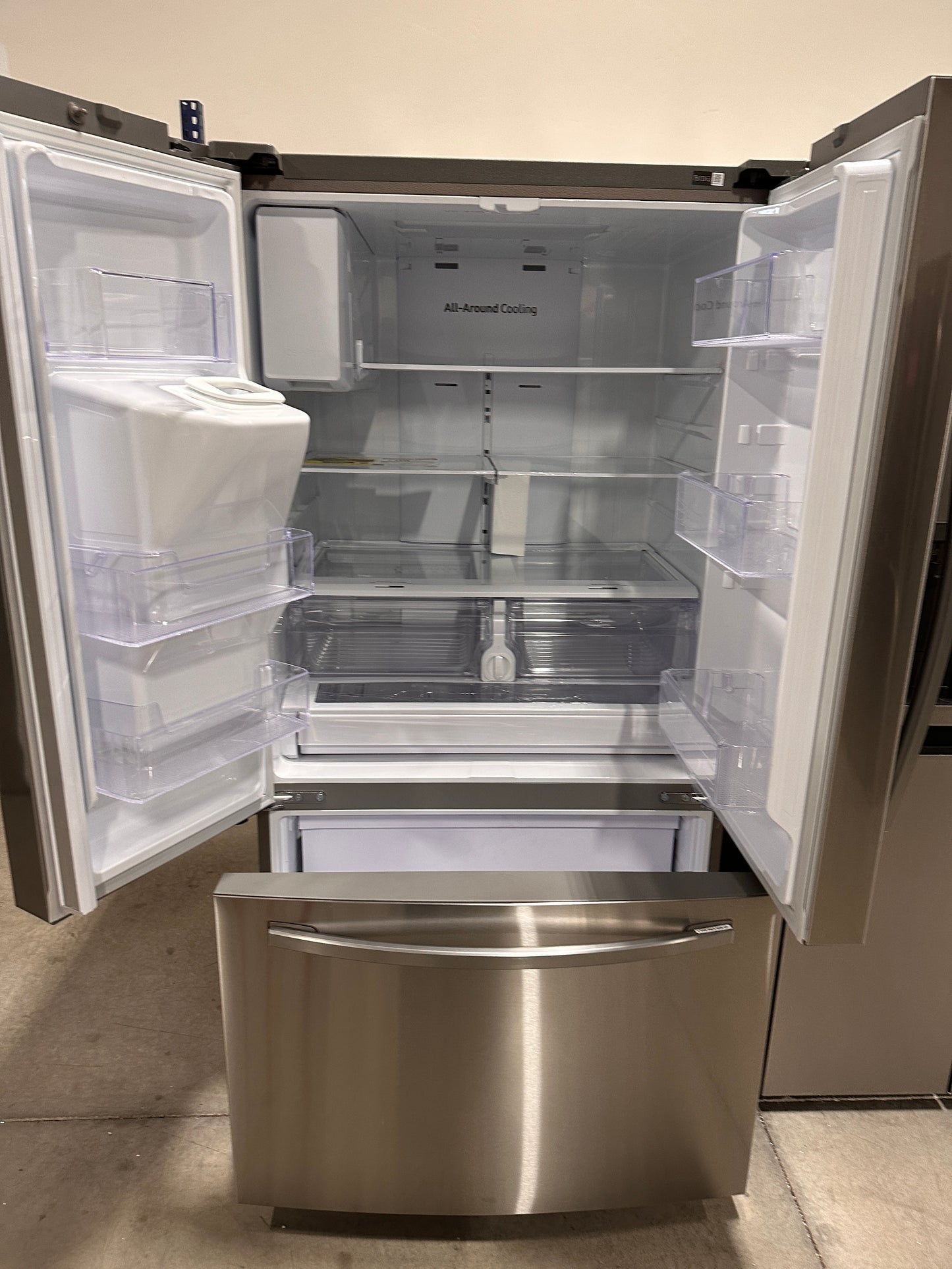 SAMSUNG LARGE CAPACITY FRENCH DOOR REFRIGERATOR - REF12640 F27T5201SR/AA