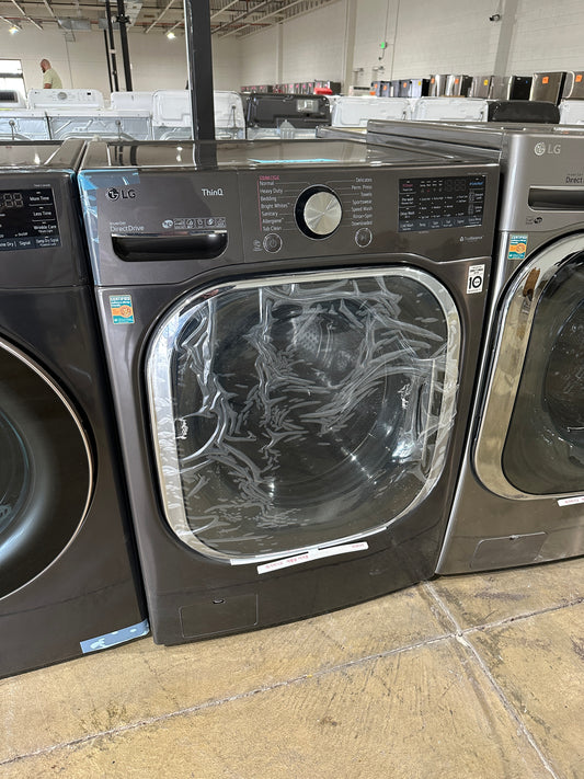 GORGEOUS STACKABLE FRONT LOAD WASHER- WAS11665S WM4500HBA