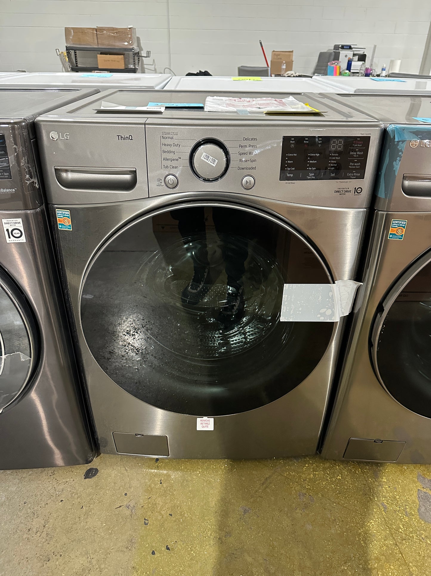 GREAT NEW STACKABLE FRONT LOAD WASHER - WAS11826S WM3600HVA