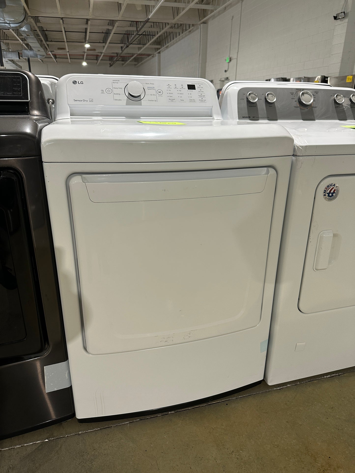 GREAT NEW LG GAS DRYER with SENSOR DRY - DRY11353S DLG7001W