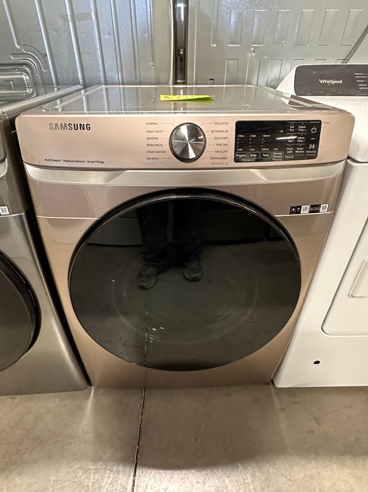 CHAMPAGNE SAMSUNG SMART GAS DRYER - DRY12219 DVG45B6300C