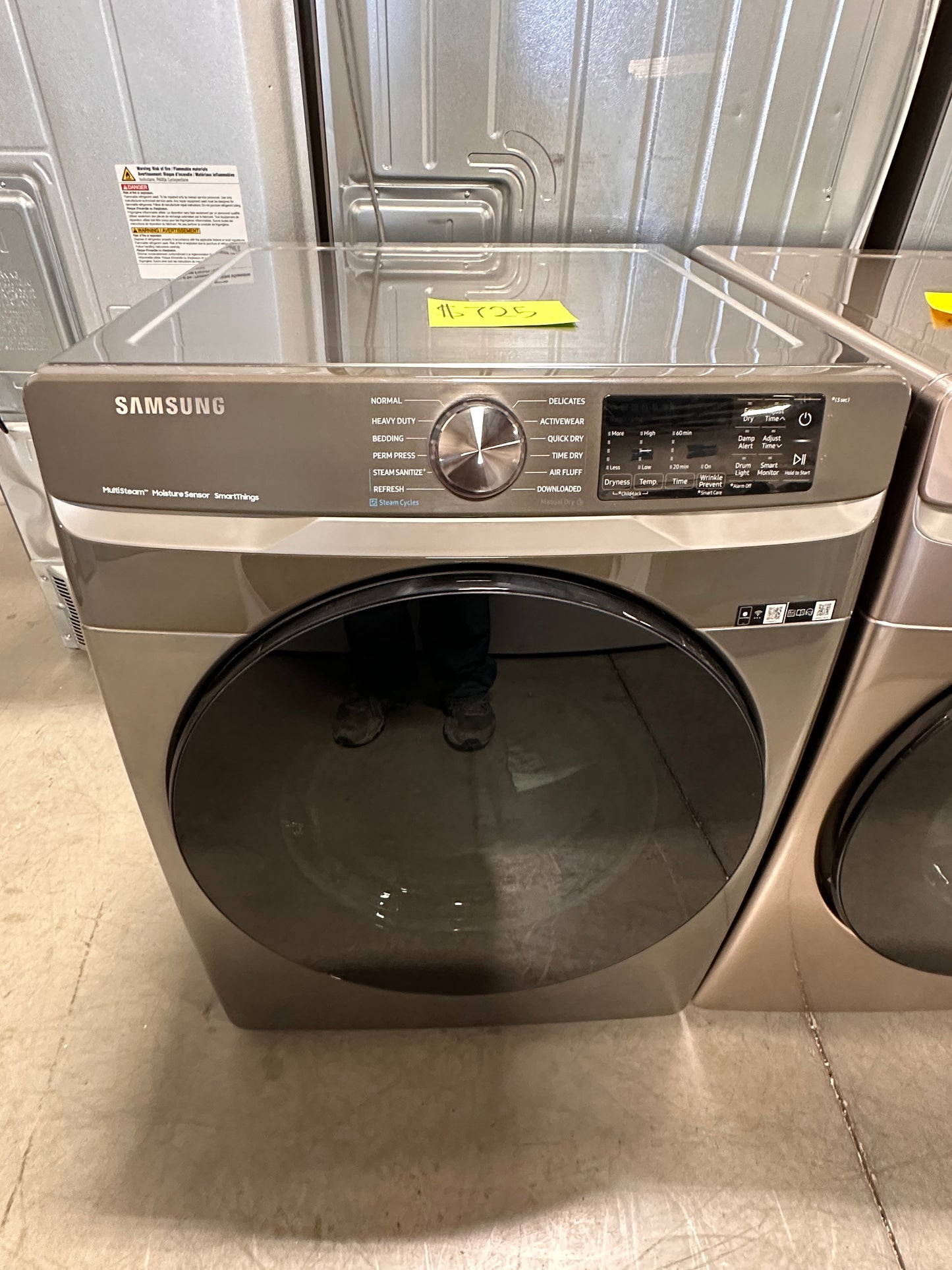 GAS DRYER with STEAM SANITIZE+ - DRY12221 DVG45B6300C