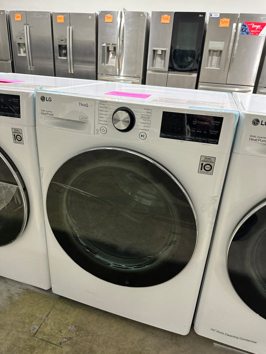 GREAT NEW LG ELECTRIC DRYER - DRY11395S DLHC1455W