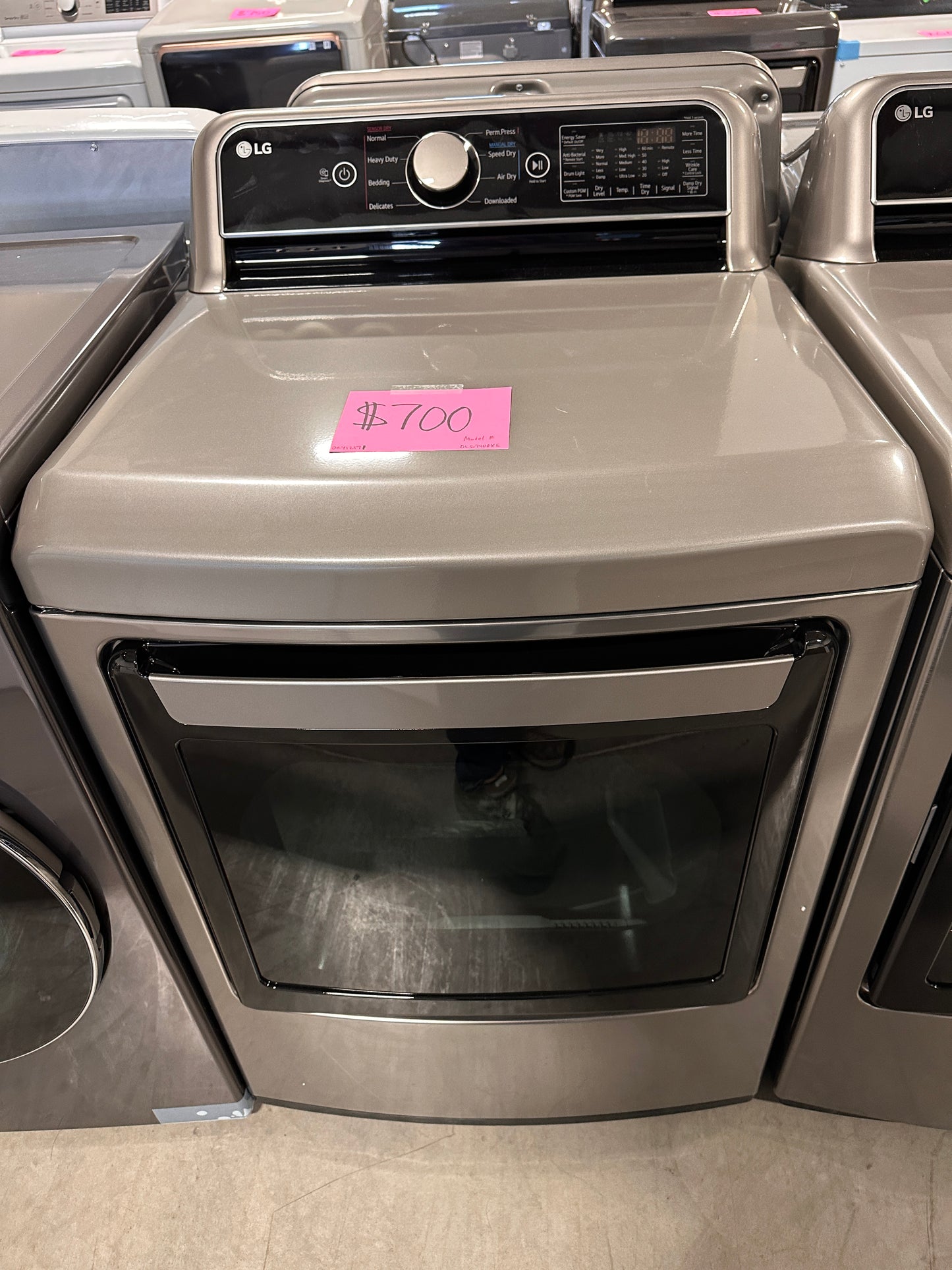 NEW LG 7.3 CU FT ELECTRIC DRYER - DRY12171