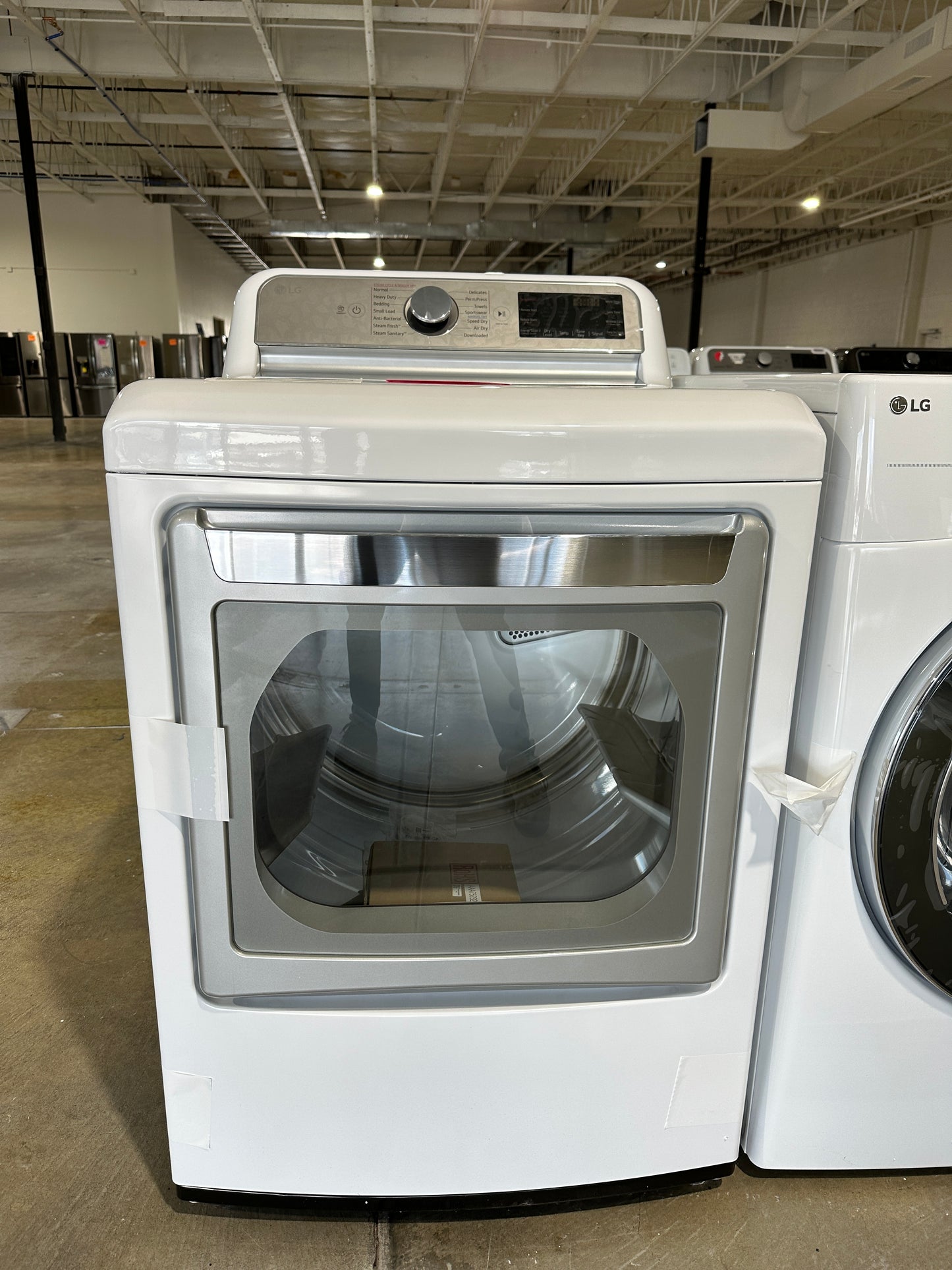 GORGEOUS NEW LG ELECTRIC DRYER - DRY11655S DLEX7800WE