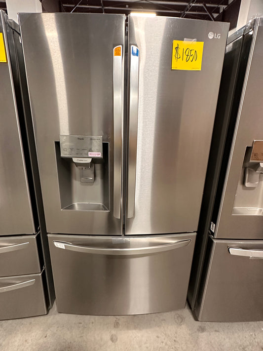 GREAT NEW LG FRENCH DOOR REFRIGERATOR - REF12694 LFXS26973S