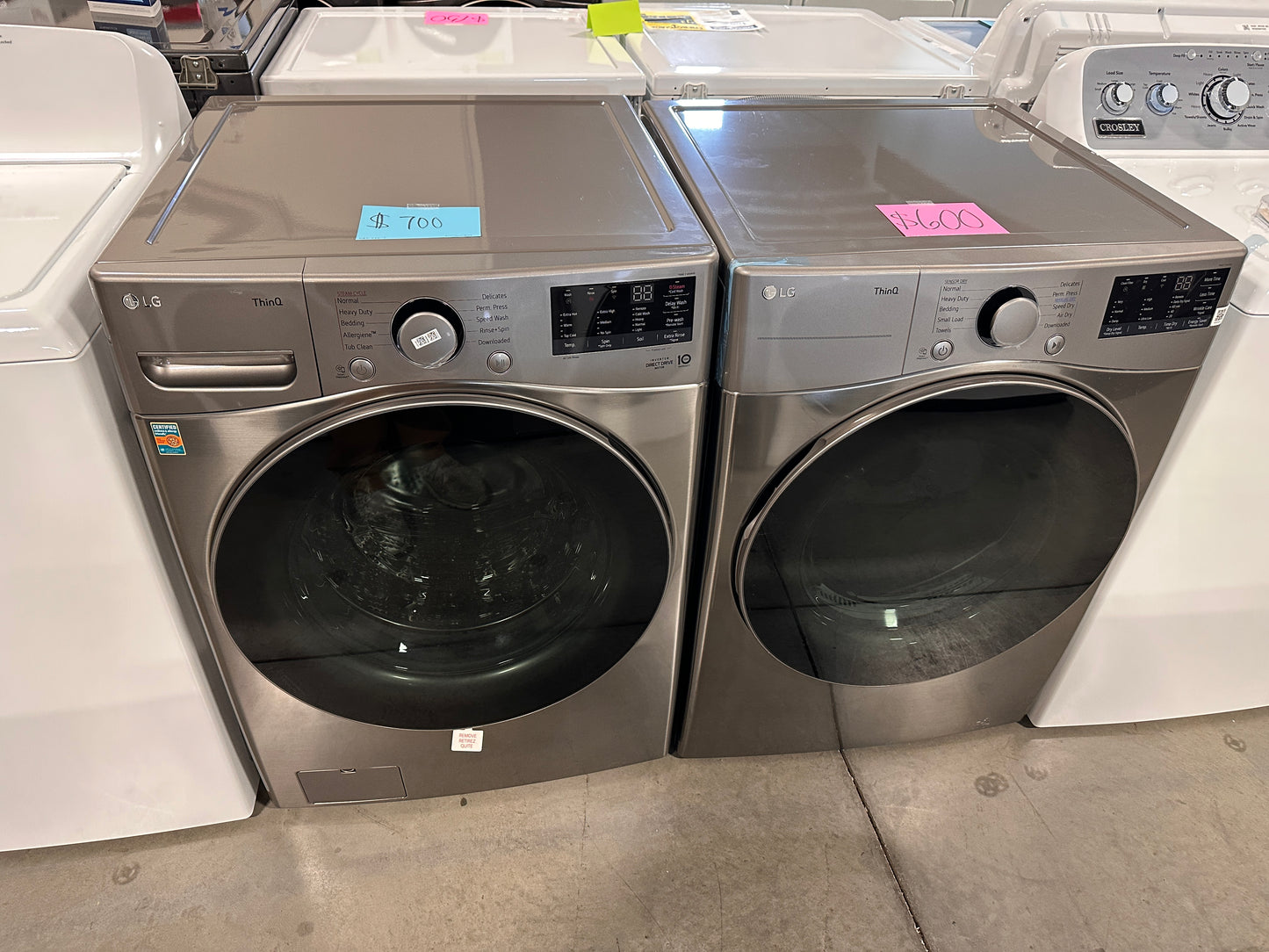 GREAT NEW STACKABLE LG LAUNDRY SET - WAS12867 DRY12246