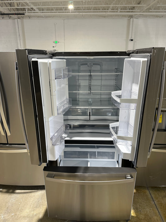 GORGEOUS GE FRENCH DOOR REFRIGERATOR - REF12013S GFE28GYNFS