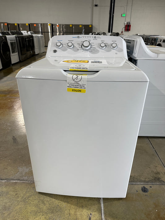 BRAND NEW GE TOP LOAD WASHER with DEEP CLEAN and DEEP RINSE - WAS11846S GTW465ASNWW