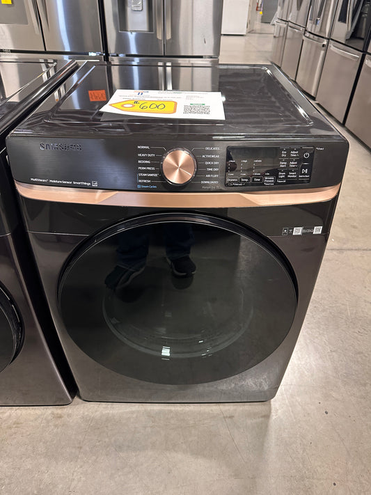 SAMSUNG BRUSHED BLACK GAS DRYER - DRY12222 DVG50BG8300VA3